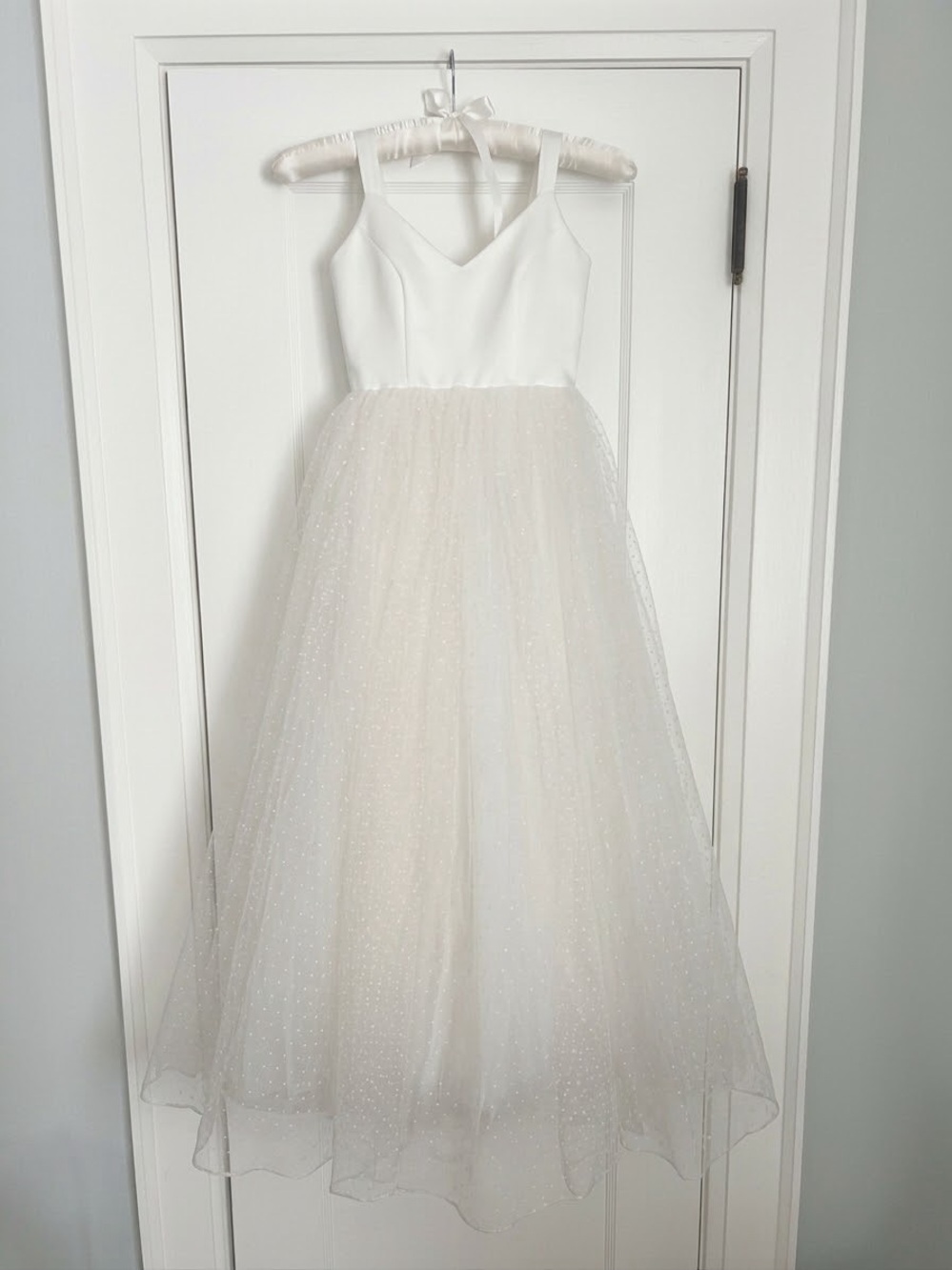 White Polka Dot Tulle Flower Girl / First Communion Dress – Size 10–12